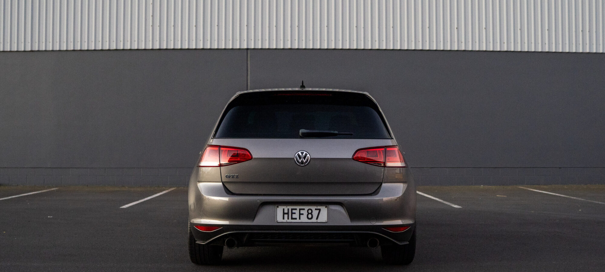 Vehicle Gallery Image