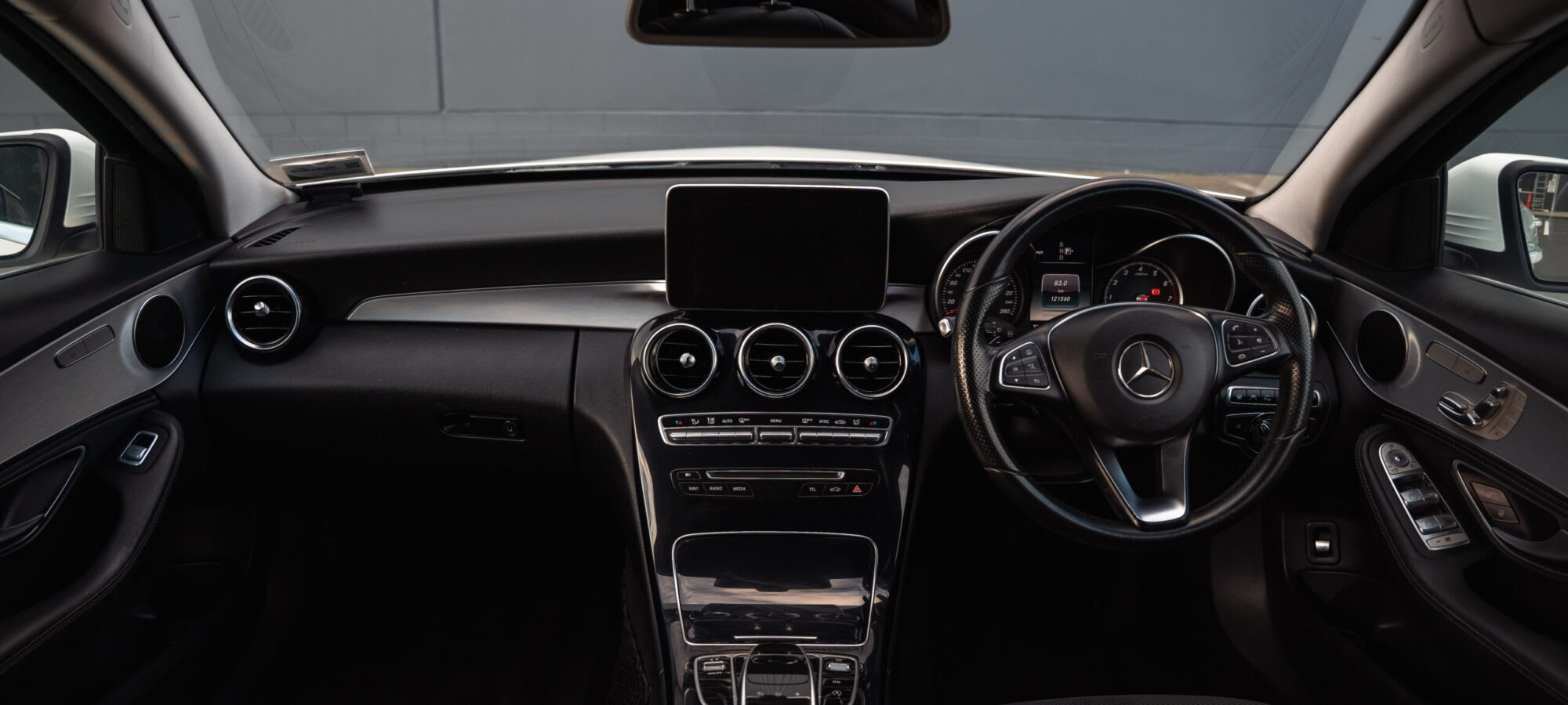 Vehicle Gallery Image