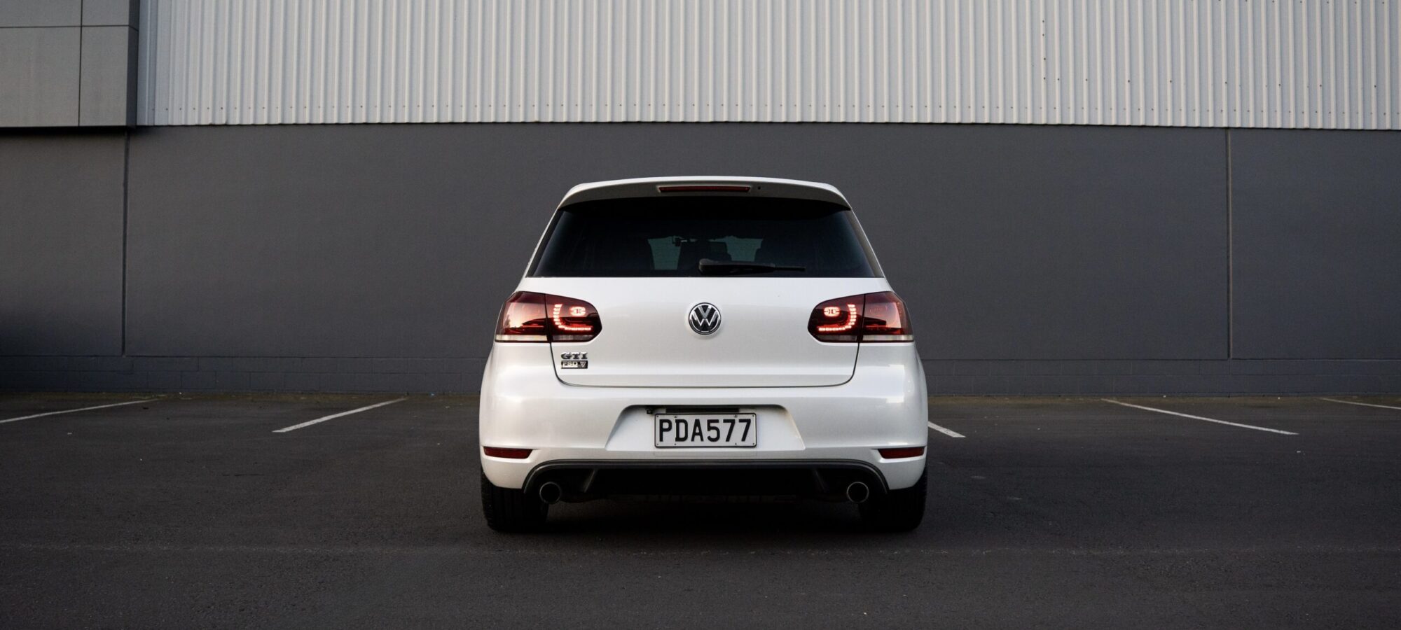 Vehicle Gallery Image